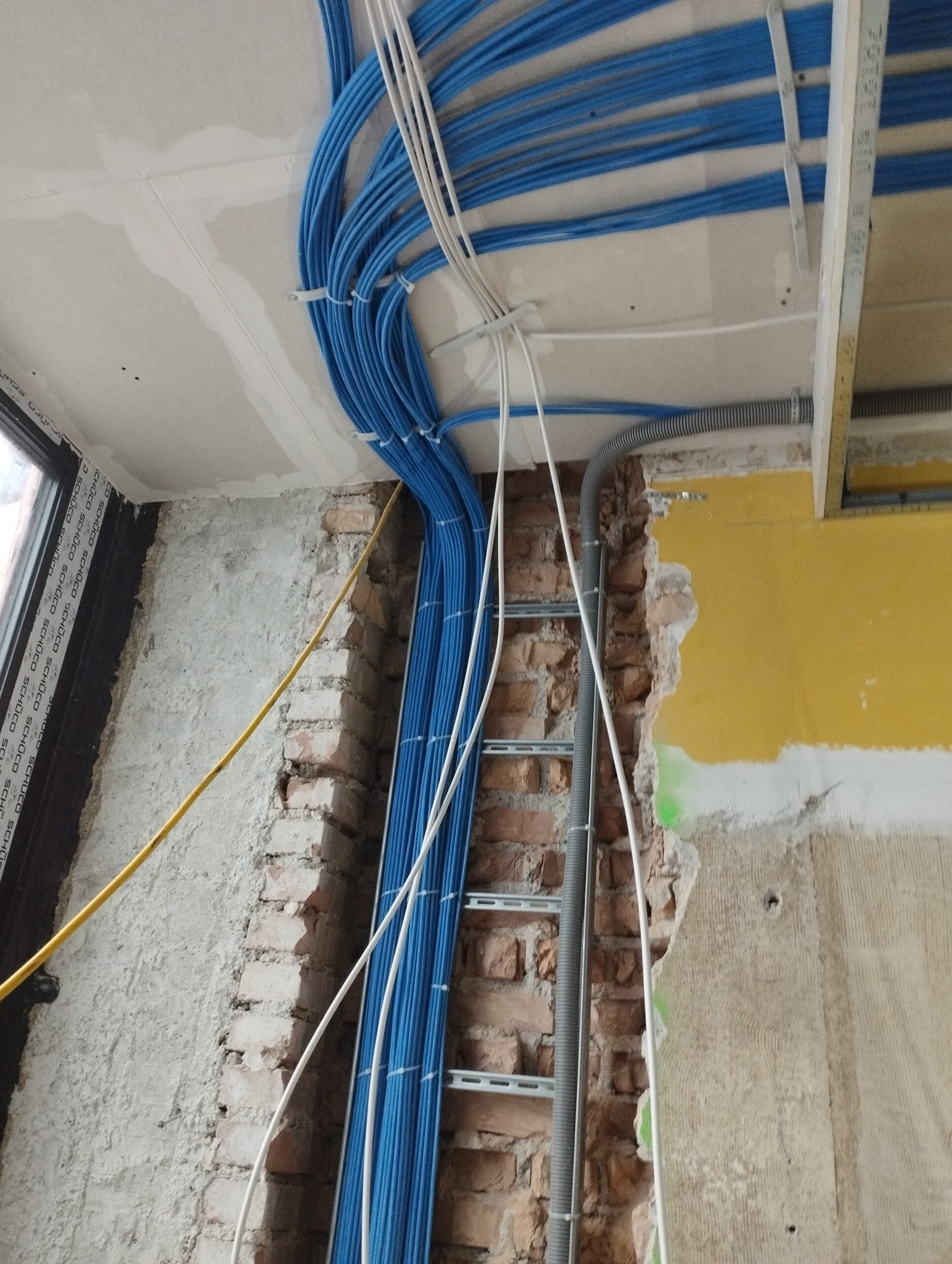 Büroumbau Bürgerstraße – Elektroinstallation